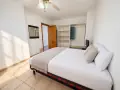 Apartamento de 1 dormitorio con terraza