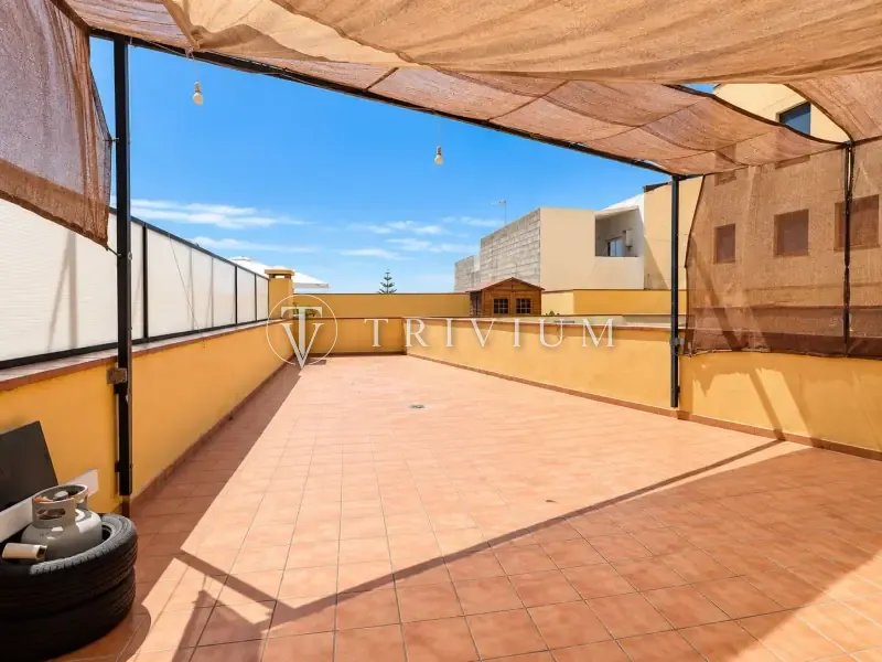 Vivienda de 2 habitaciones con amplia terraza en Buzanada — Garaje y trastero incluidos