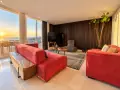 Villa 3 dormitorios, 3 baños, piscina privada y licencia VV en San Eugenio, Costa Adeje