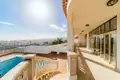 Villa de 8 dormitorios en Santa Cruz